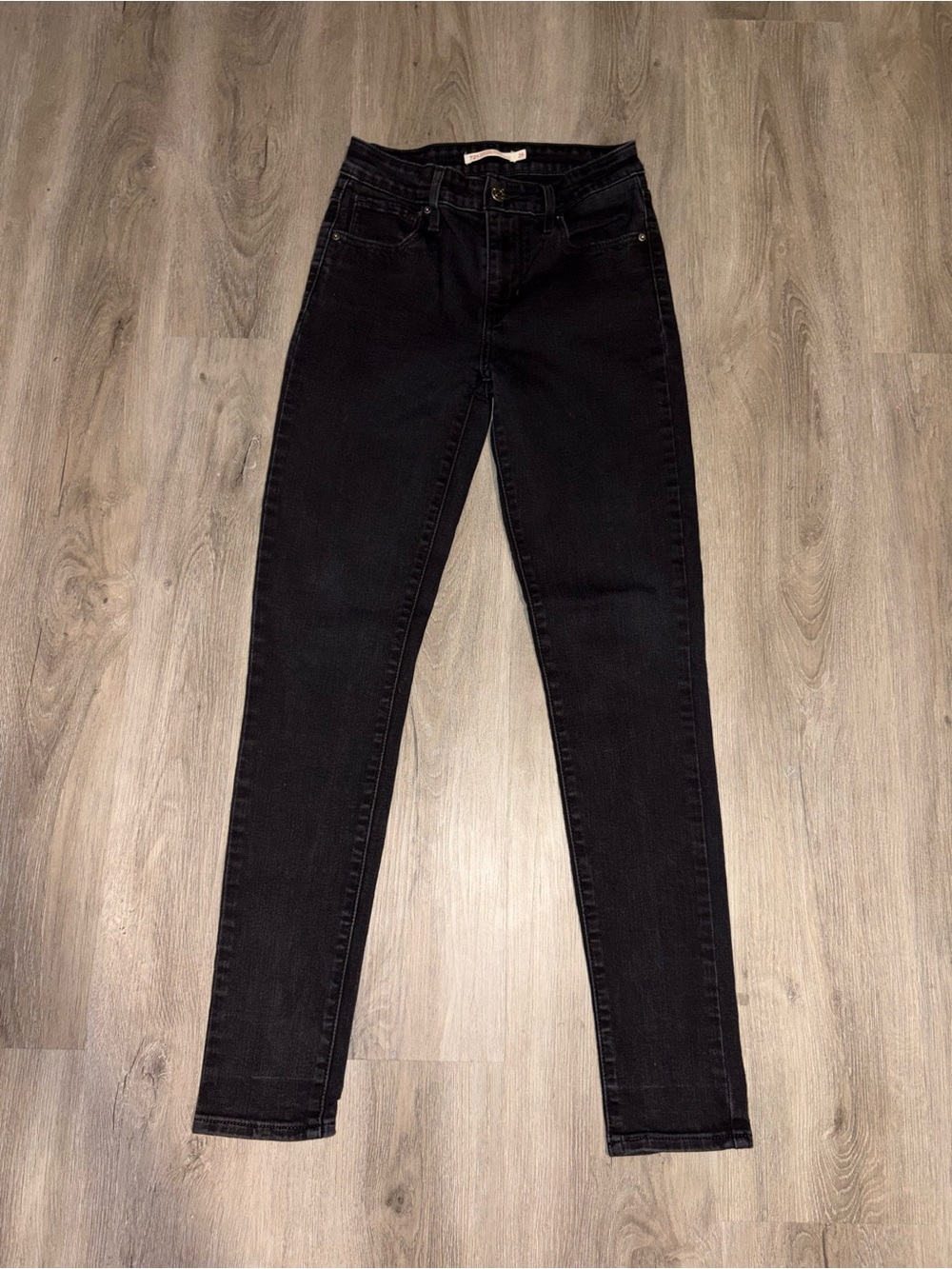 Levi | Black 721 Jeans | Size 26